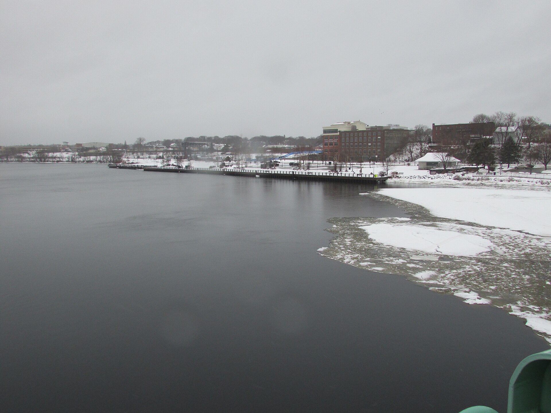 Penobscot River and Bangor Waterfront in winter jpg, Maine (Penobscot County)